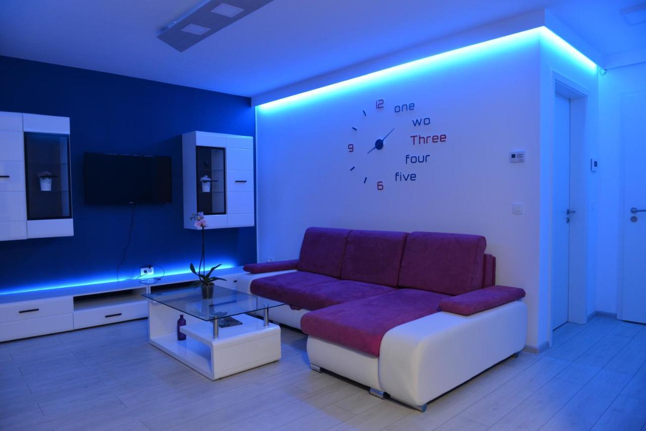 Coresi Deluxe Apartment Braşov Dış mekan fotoğraf